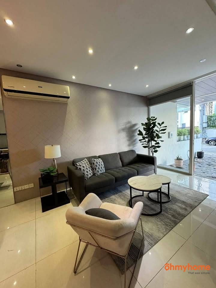 Metro Manila Taguig City Mahogany Place 3 Acacia Estates Acacia Estates Taguig Metro Manila Philippines Mahogany Place 3 Acacia Estates 1630